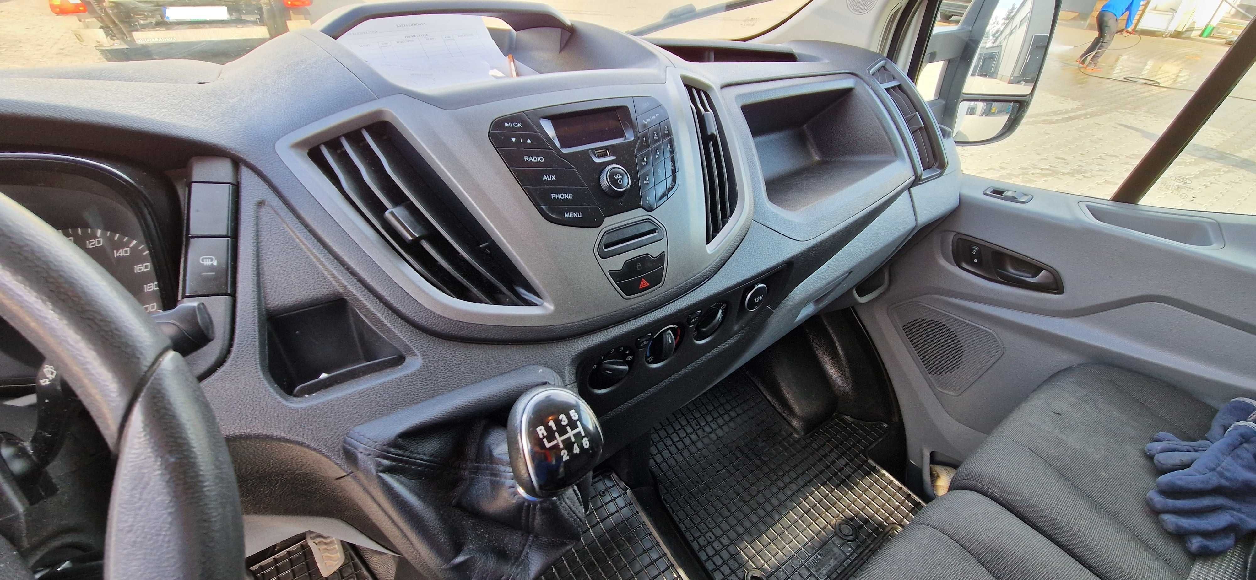 Ford Transit Kontener