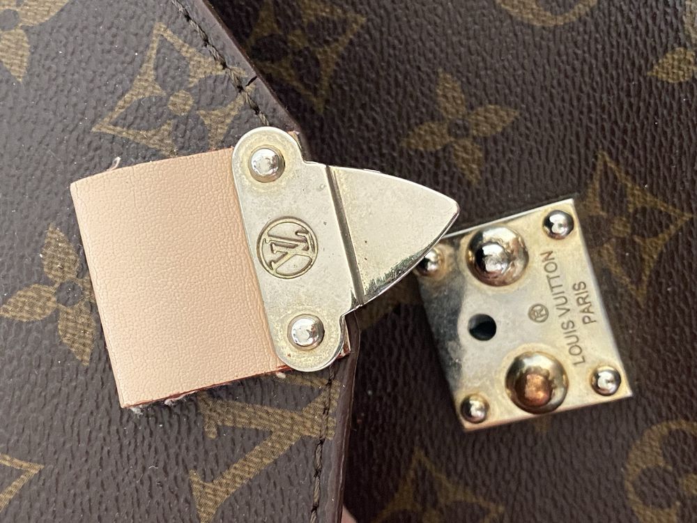 Louis Vuitton torebka listonoszka brązowa