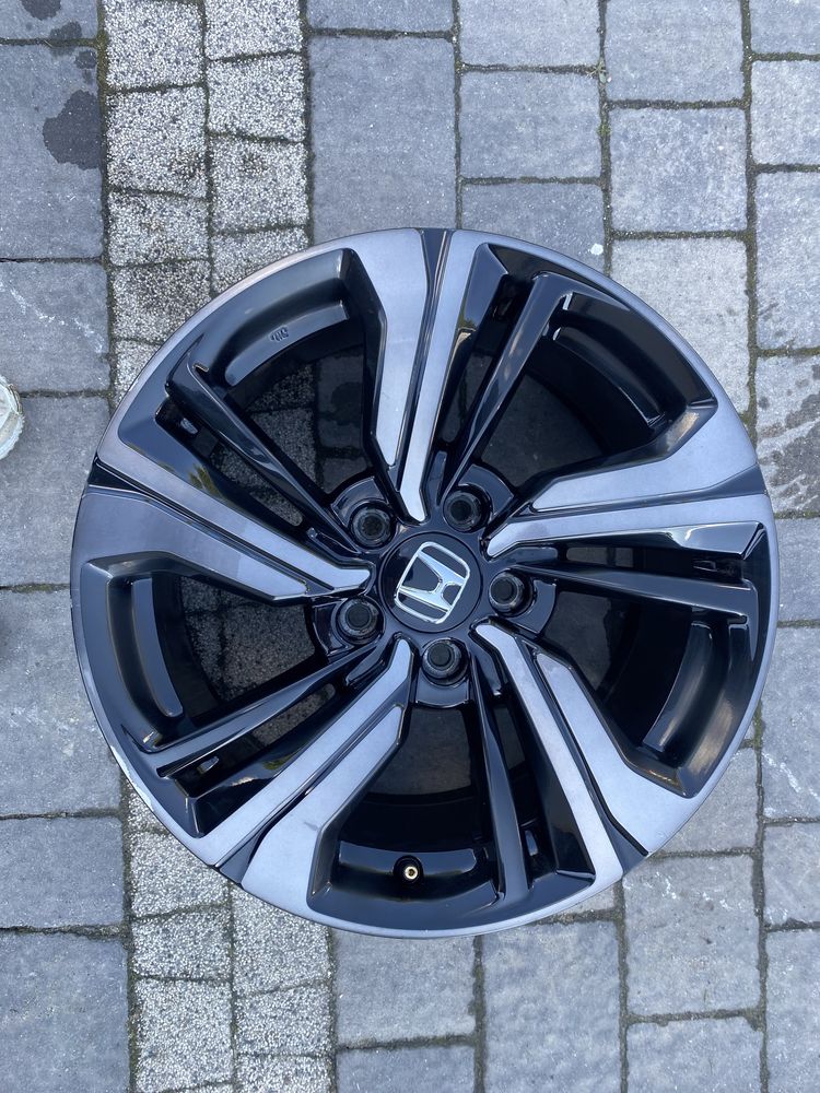 Felga Honda Civic 5x114,3 r17 8J et50