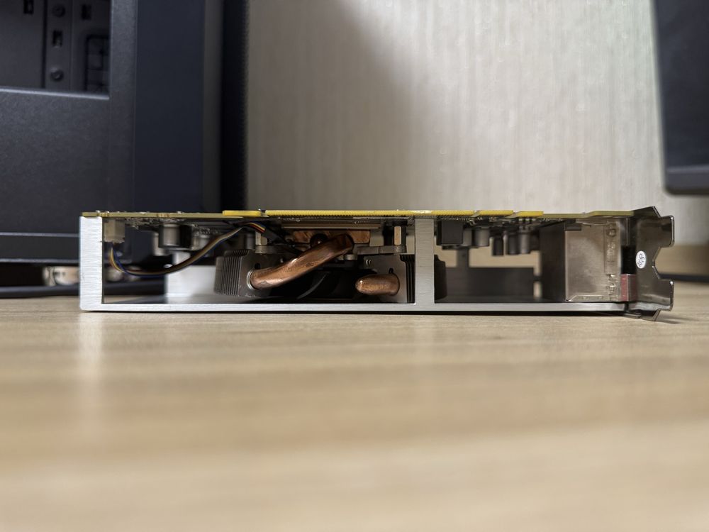 Видеокарта Radeon HD 7850 (XFX GHOST Edition)