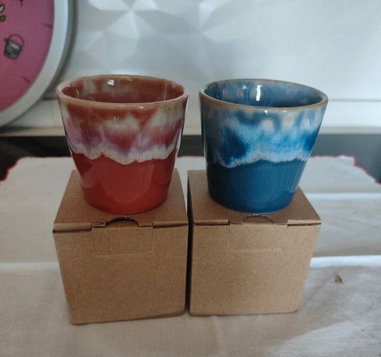 Chávenas de café Nespresso novas