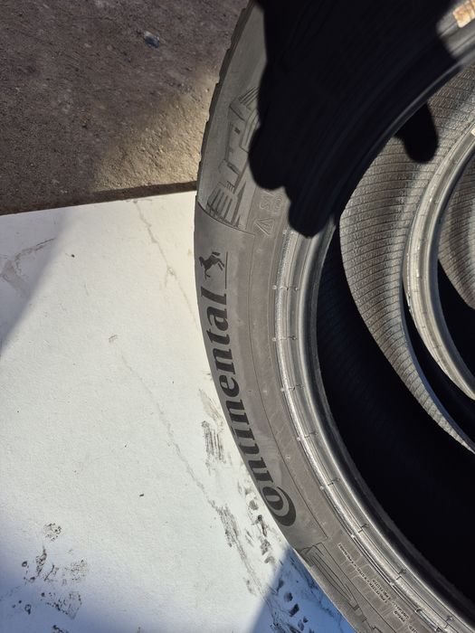 Opony Zima Continental  195/ 65 r15  2 sztuki