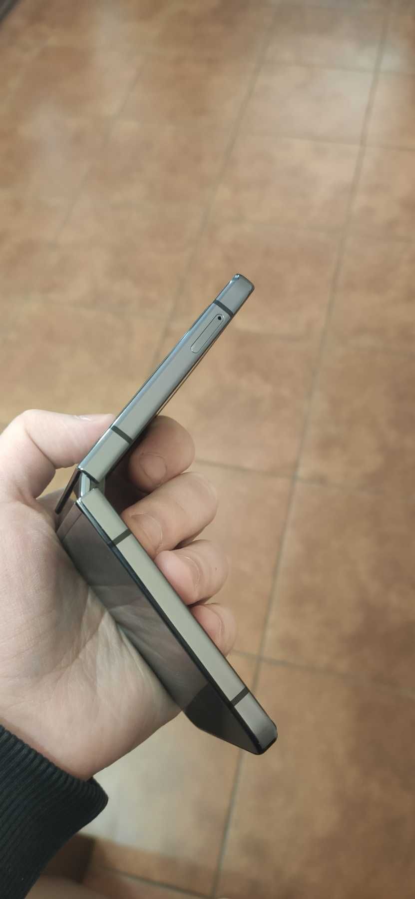 Samsung F731B Galaxy Z Flip 5 8/512GB Graphite EU !!!ВЖИВАННИЙ!!!