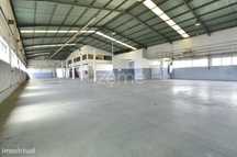 Armazém Industrial com Excelente Localização