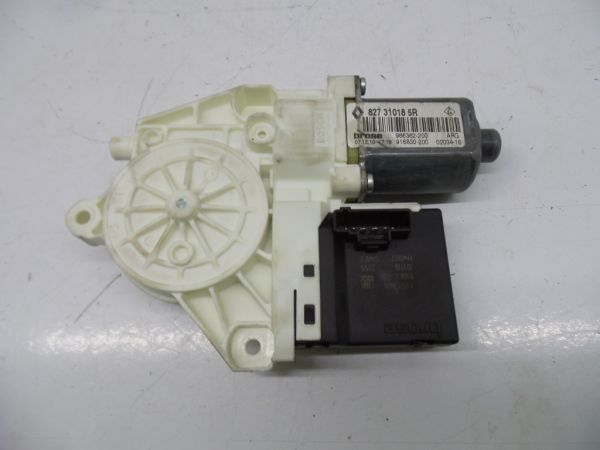 Motor vidro trás esquerdo RENAULT Megane III Grandtour (KZ0/1)