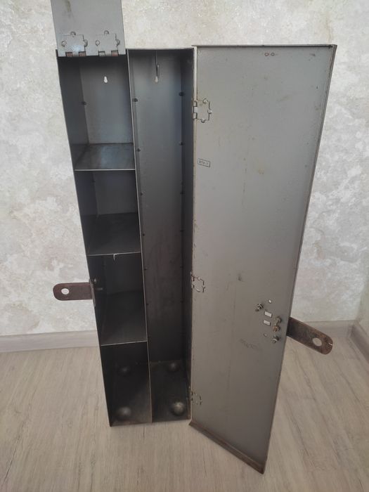 Сейф для зберігання зброї.