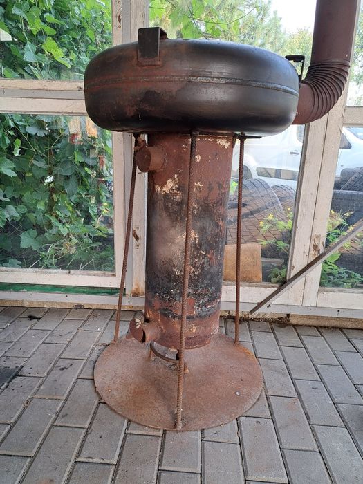 Piec koza trociniak  na trociny , pelet , do garażu warsztatu .