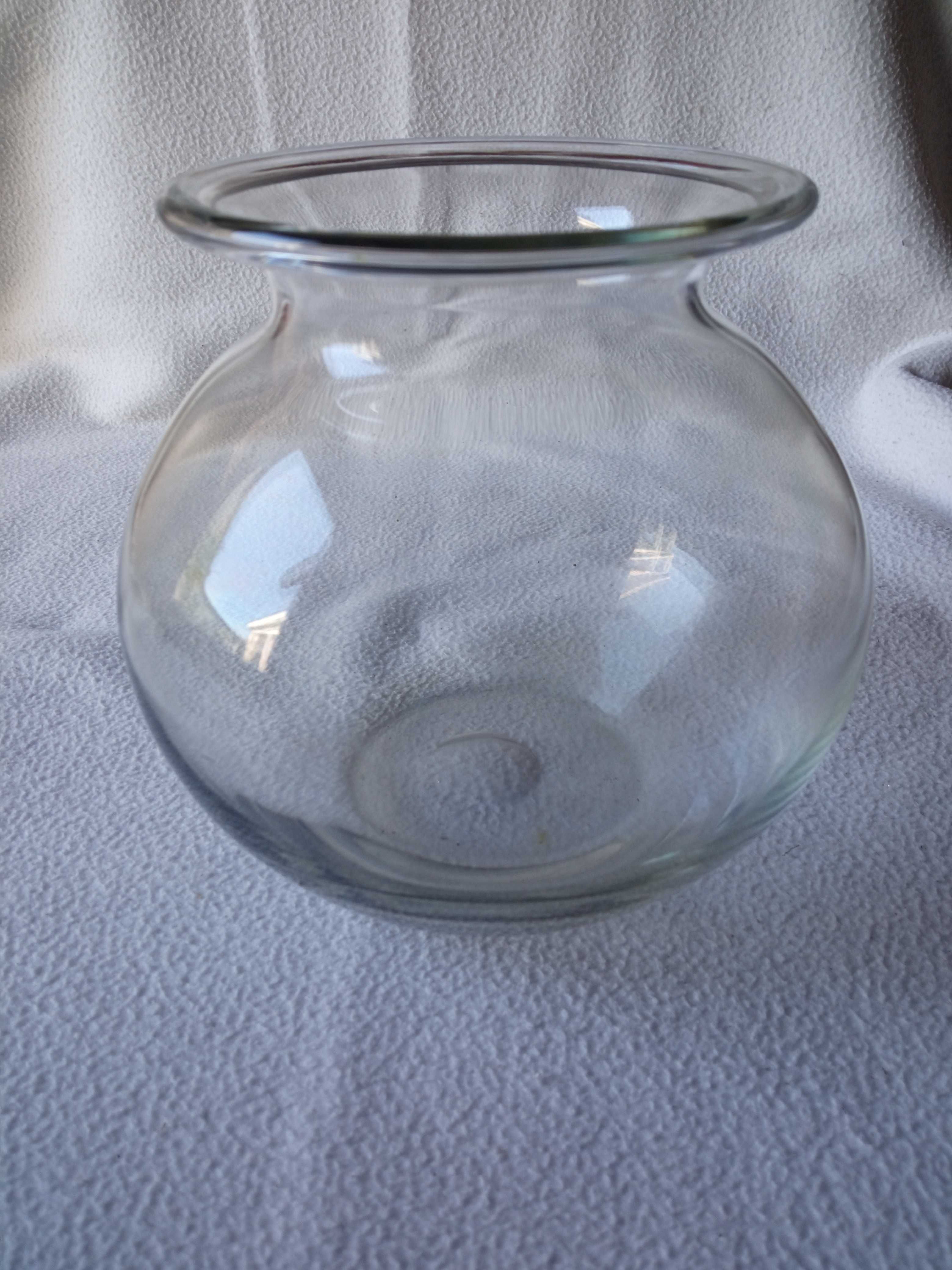 Szklany wazon kula przezroczysta 15x15cm