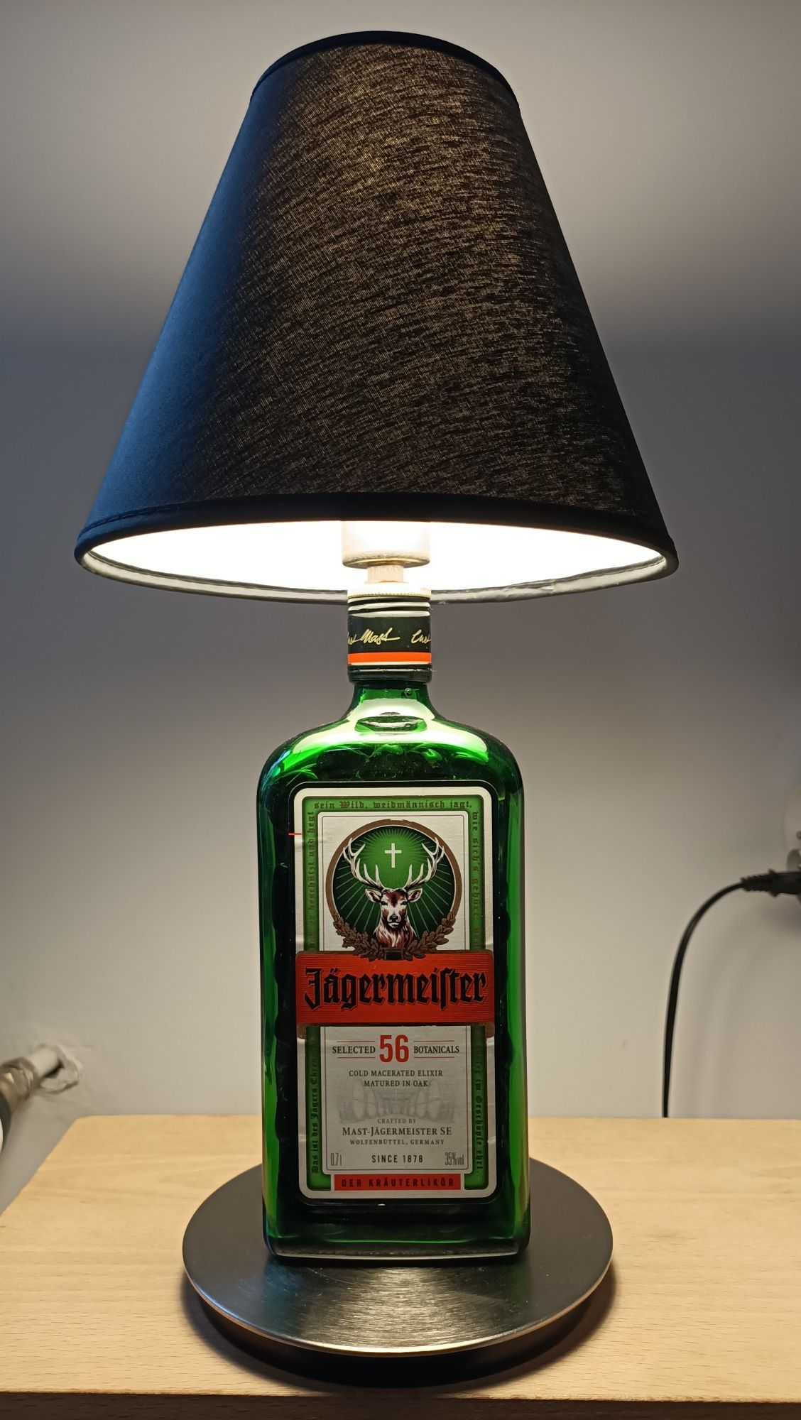 Jagermeister lampa butelka