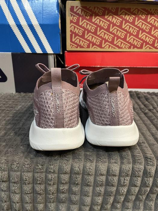 Жіночі кросівки Skechers 38(25см) оригінал