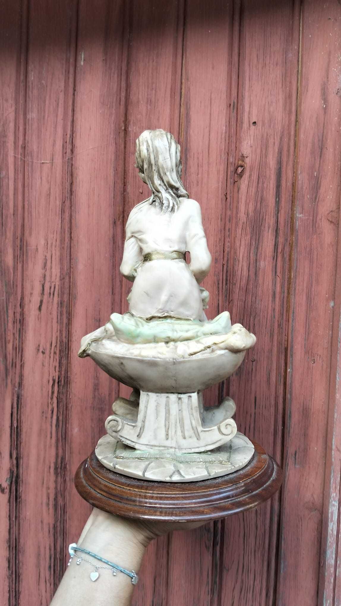 Conjunto de Estatuetas Clássicas