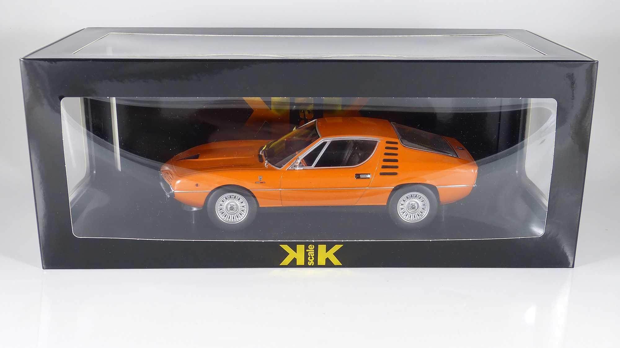 Model 1:18 KK-Scale Alfa Romeo Montreal 1970 orange