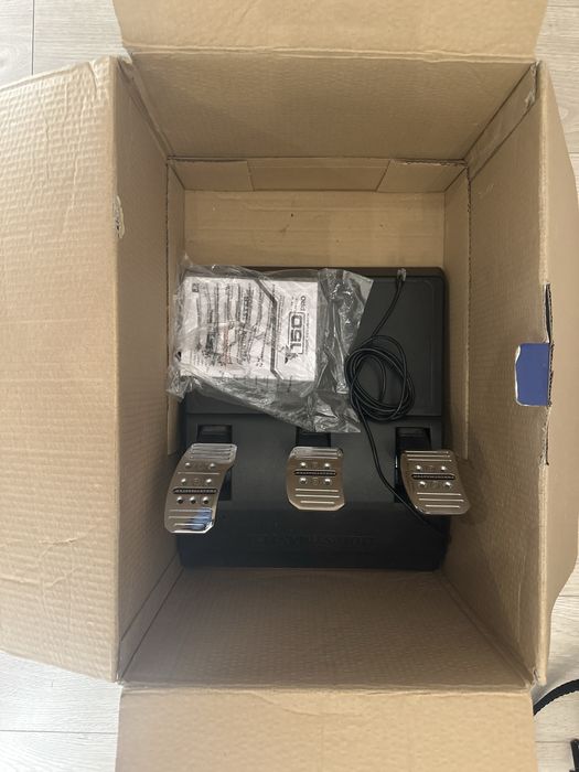 Kierownica Thrustmaster T150 pro + pedały T3PA |  FF + realistyczny ze