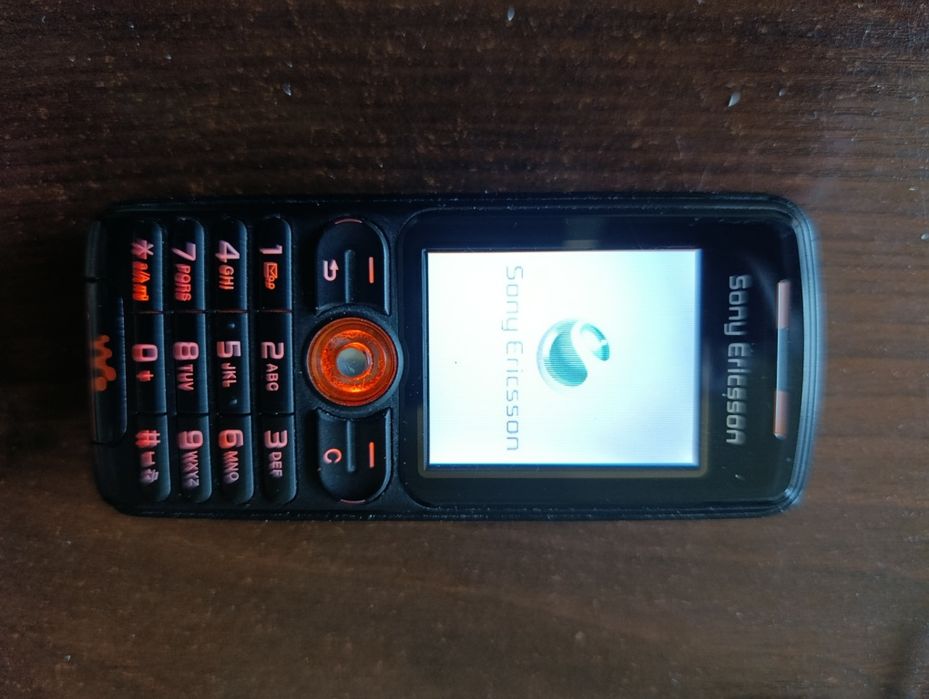 Telefon Sony Ericsson W 200 W200 Walkman ładowarka super stan