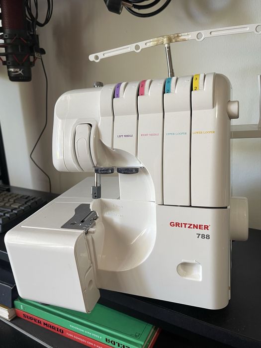 Gritzner Máquina de Costura Overlock 788
