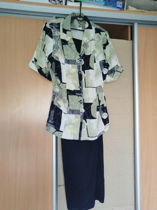 34 Новый Костюм брючный с блузой женский. Размер 48