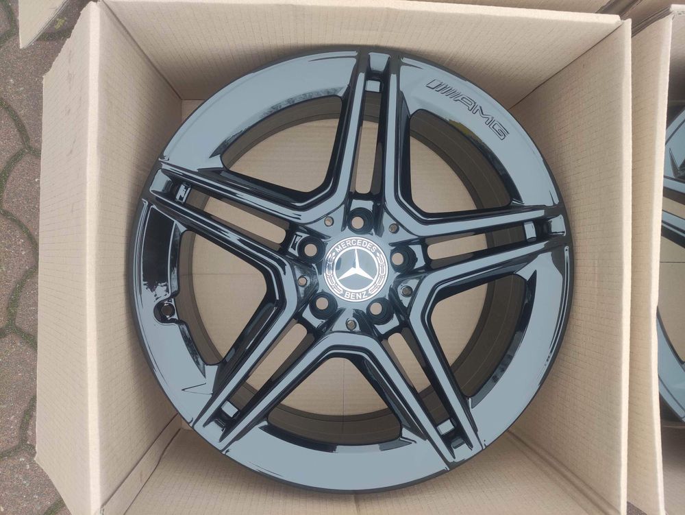 Felgi Mercedes AMG a klasa w177 Cla 5x112 w176 a118 idealne