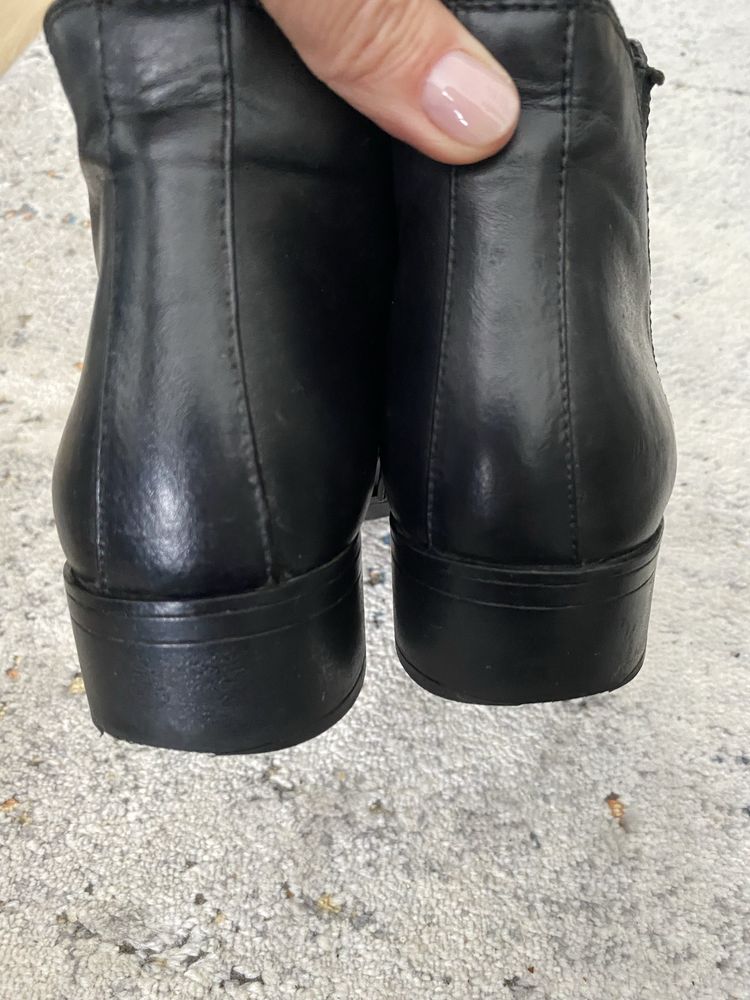 Buty damskie czarne 38