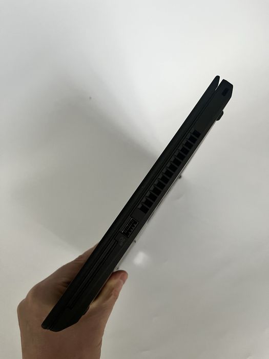 Lenovo thinkpad T14 gen2 i5-1145g7 16ram 14"FHDips