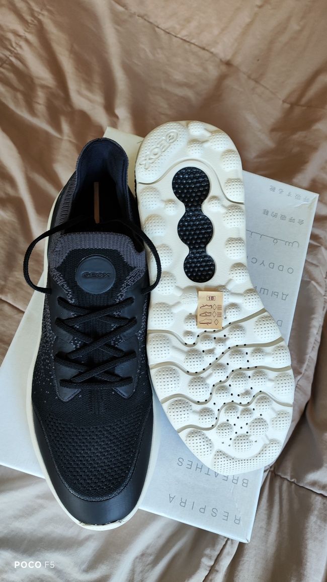 Geox Spherica Actif czarne sneakersy rozm 43