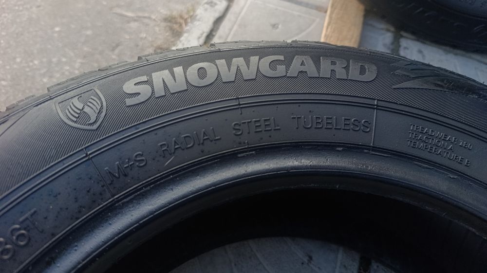 Резина 185/65R14 ROSAVA