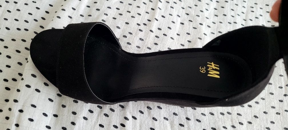 NOWE buty z odkrytymi palcami na koturnie h&m rozmiar 39