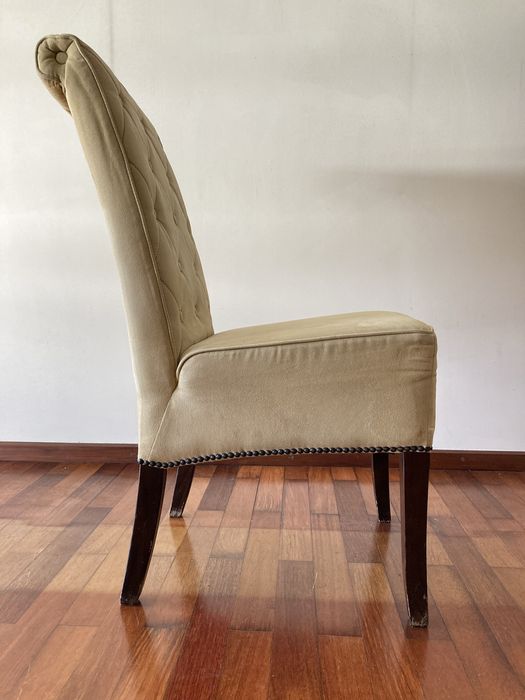 Conjunto de 4 Cadeiras em Excelente Estado.