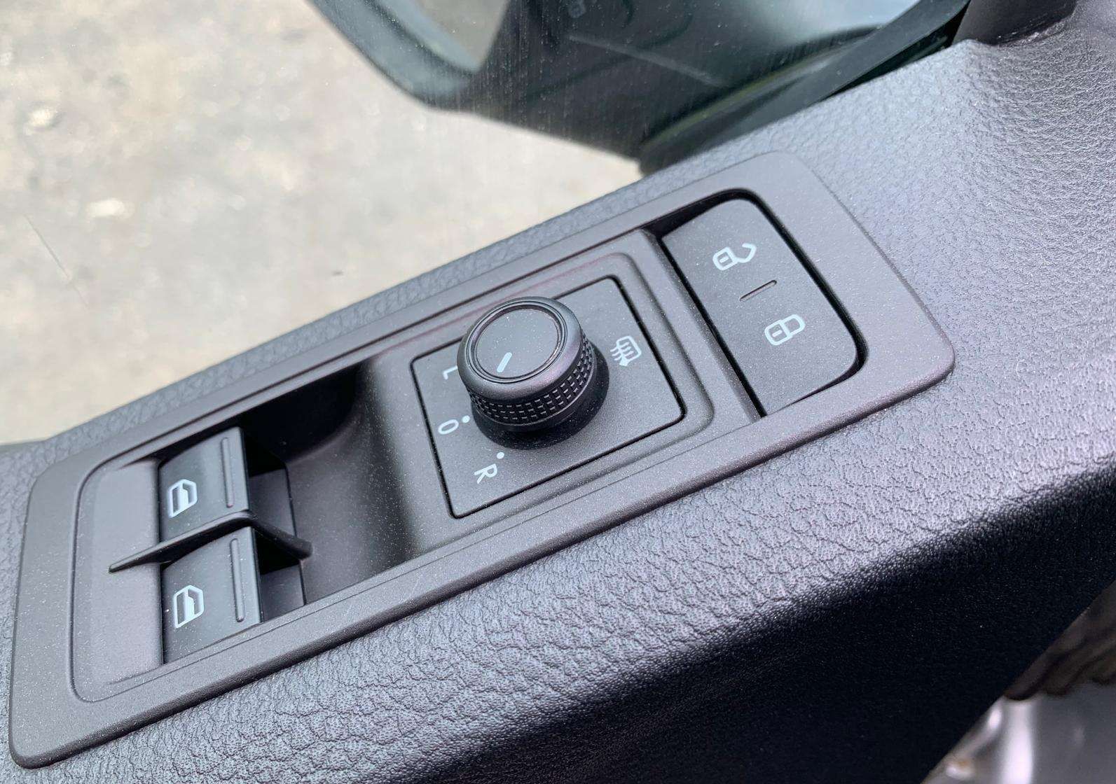 Volkswagen Caravelle 2016