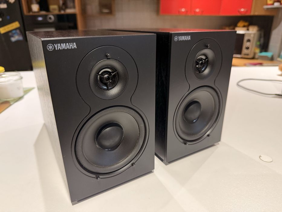 Колонки Yamaha NS-BP101