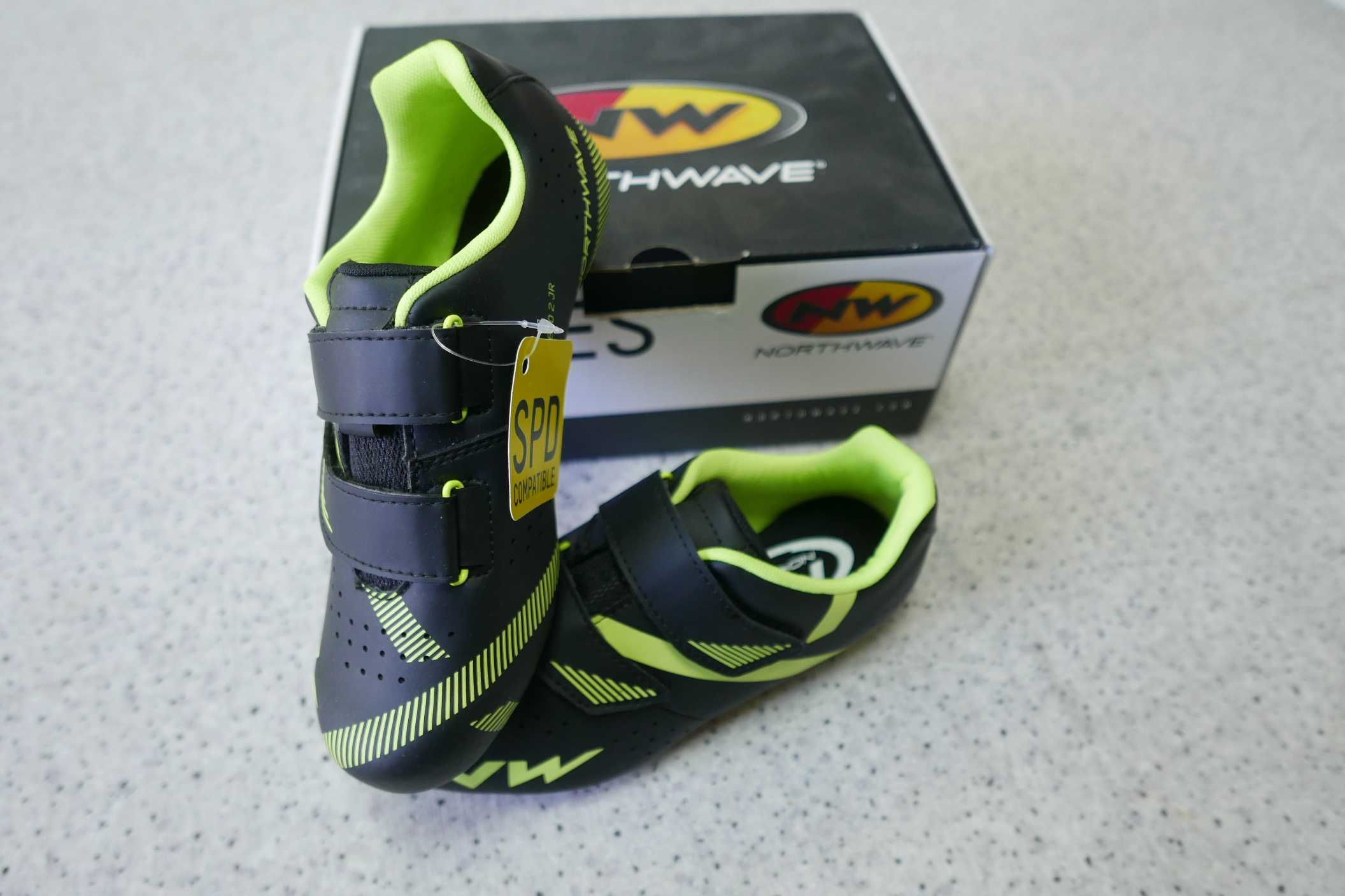 Buty rowerowe NorthWave Torpedo 2 Junior SPD-SL  SPD  r.35 22,5 cm