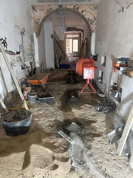 Serviço de remodelação em Lisboa.