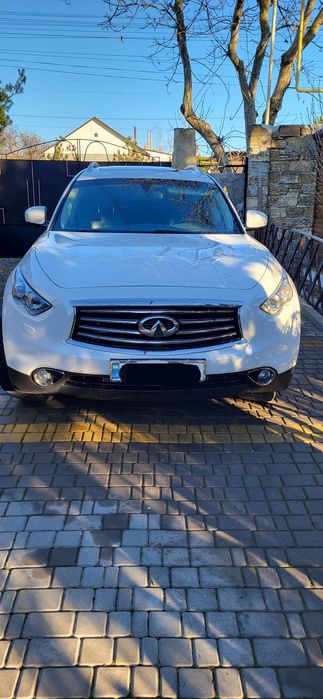 INFINITI FX30D 2013 . 19.000 у.е