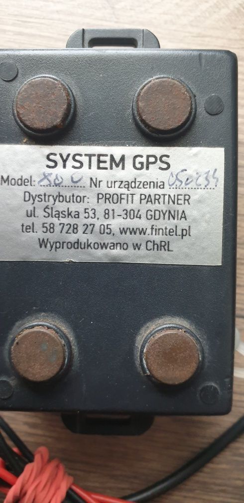 Lokalizator GPS Model 800 używany sprawny. Cena za nowy 499 zl