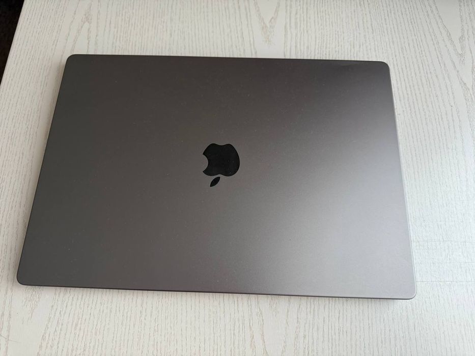 Macbook pro 16 m1 pro/16/1тб