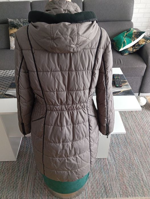 Płaszcz damski pikowany