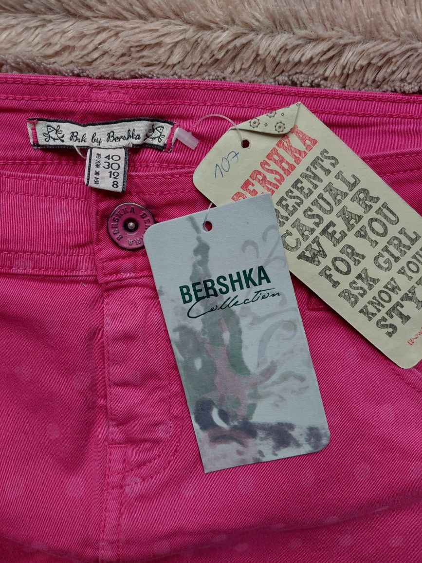 Spudniczka Bershka L