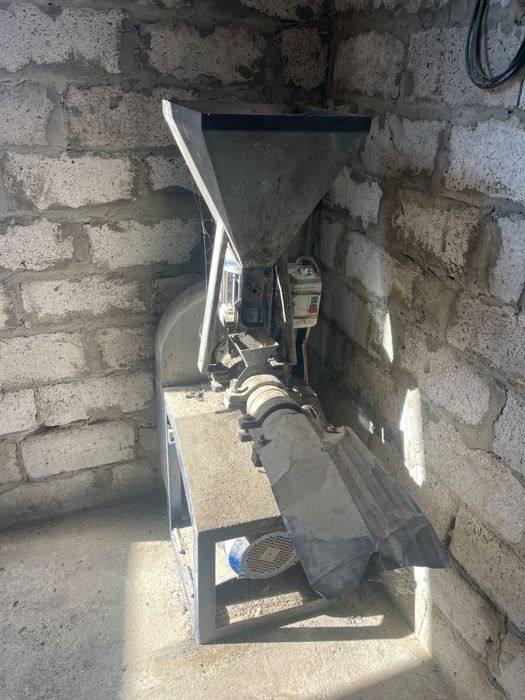 Продам пресс шнековый экструдер Эк 75/1200