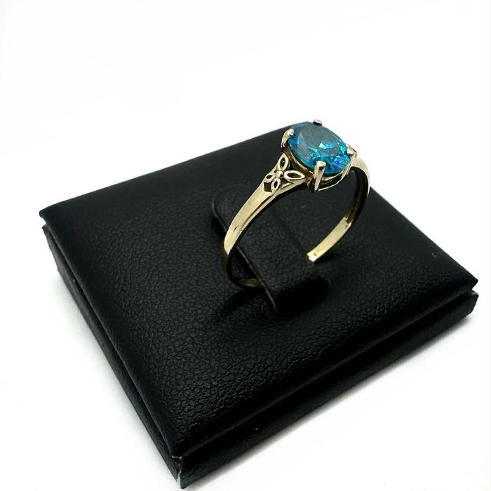 Złoty Pierścionek Próby 333 1,29g Rozmiar 17