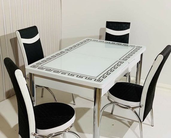 Обідній розкладний скляний кухонний стіл зі стільцями Кухонный стол
