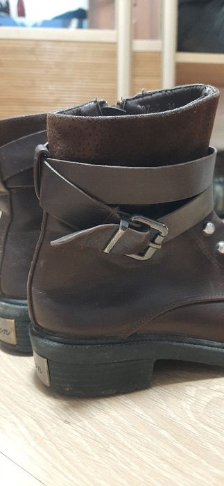 Взуття весна - осінь  34р