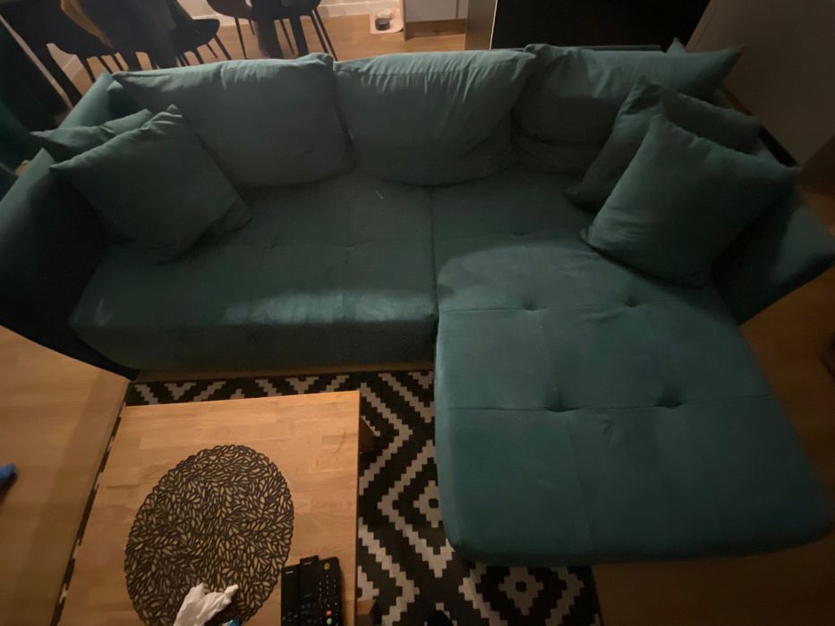 Kanapa narożnik butelkowa zieleń funkcją spania i pojemnik na pościel