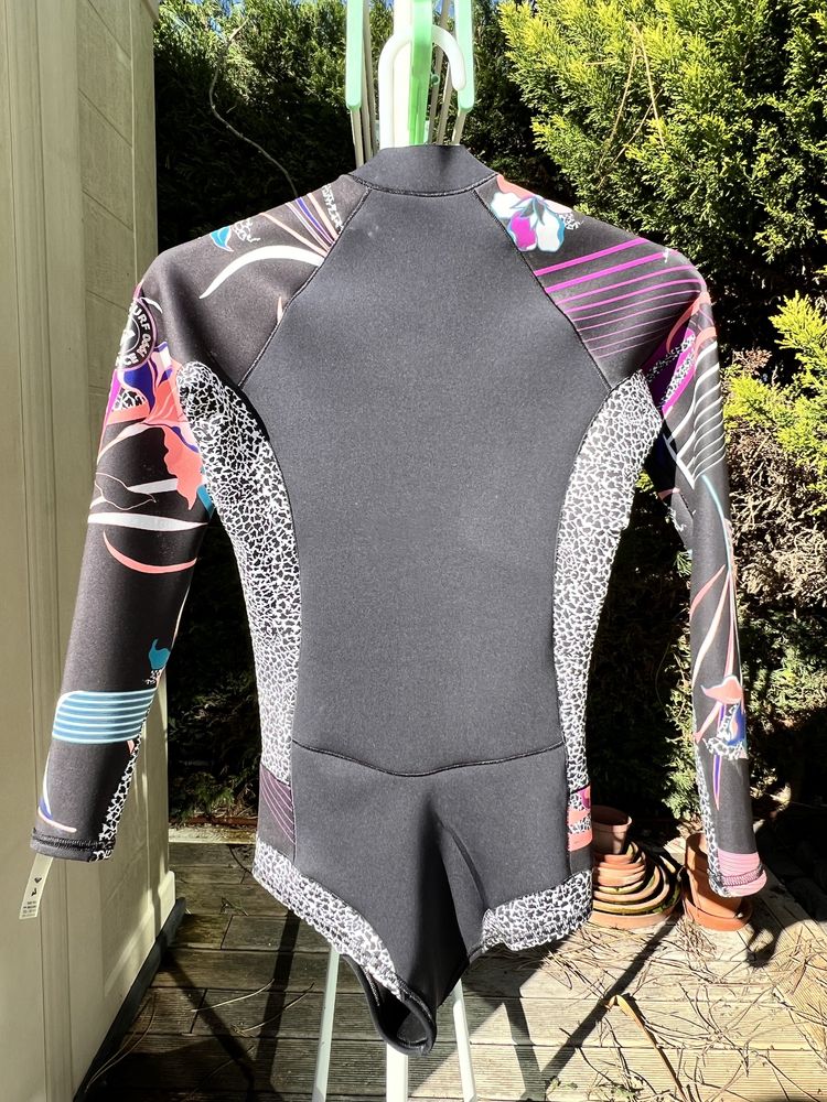 Roxy Pop Surf 1mm Long Sleeve Front Zip bikini cut springsuit wetsuit size 4