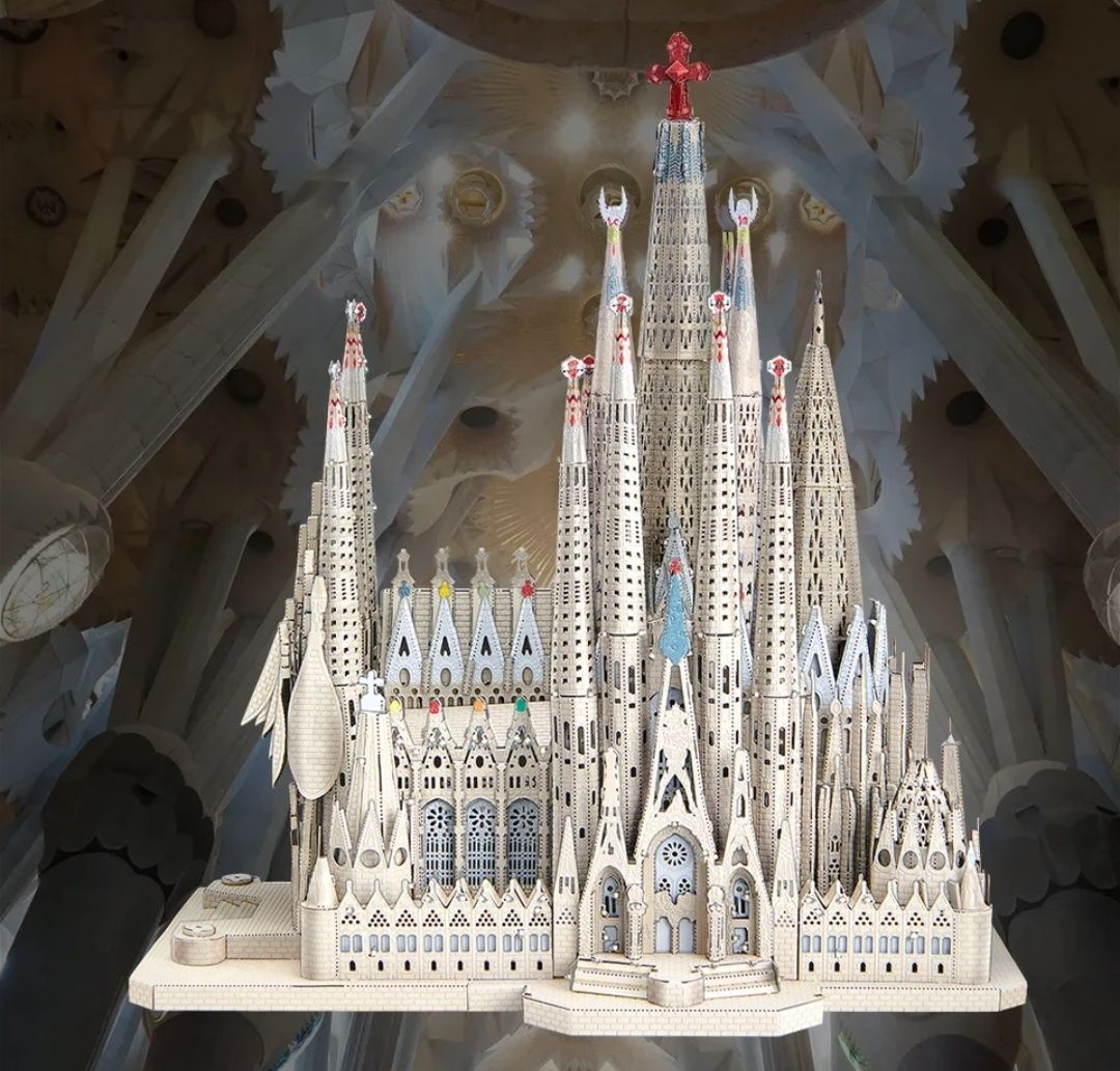 Конструктор металлический 3D пазл Храм La Sagrada Familia Барселона