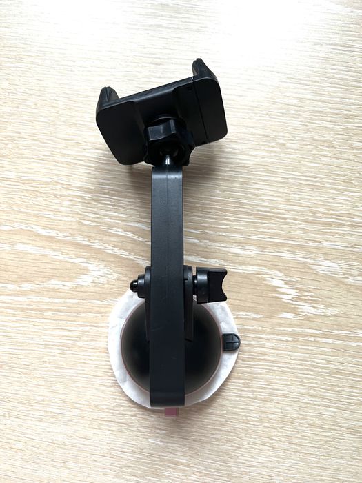 Uchwyt samochodowy do telefonu damski różowy rose gold TK Maxx