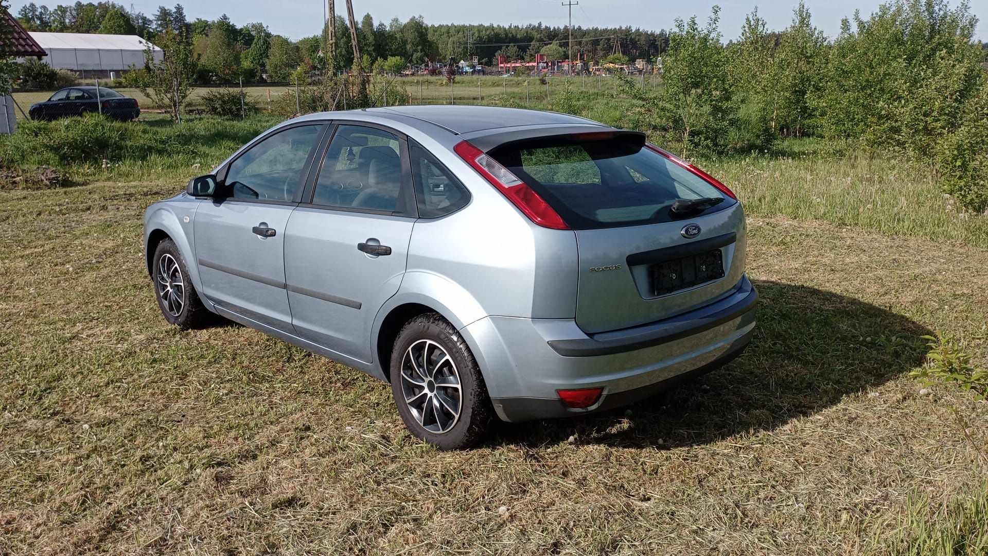 Ford Focus MK2 1.6 benzyna 2005 rok
Niski przebieg 193tyś
Posiada;
 AB