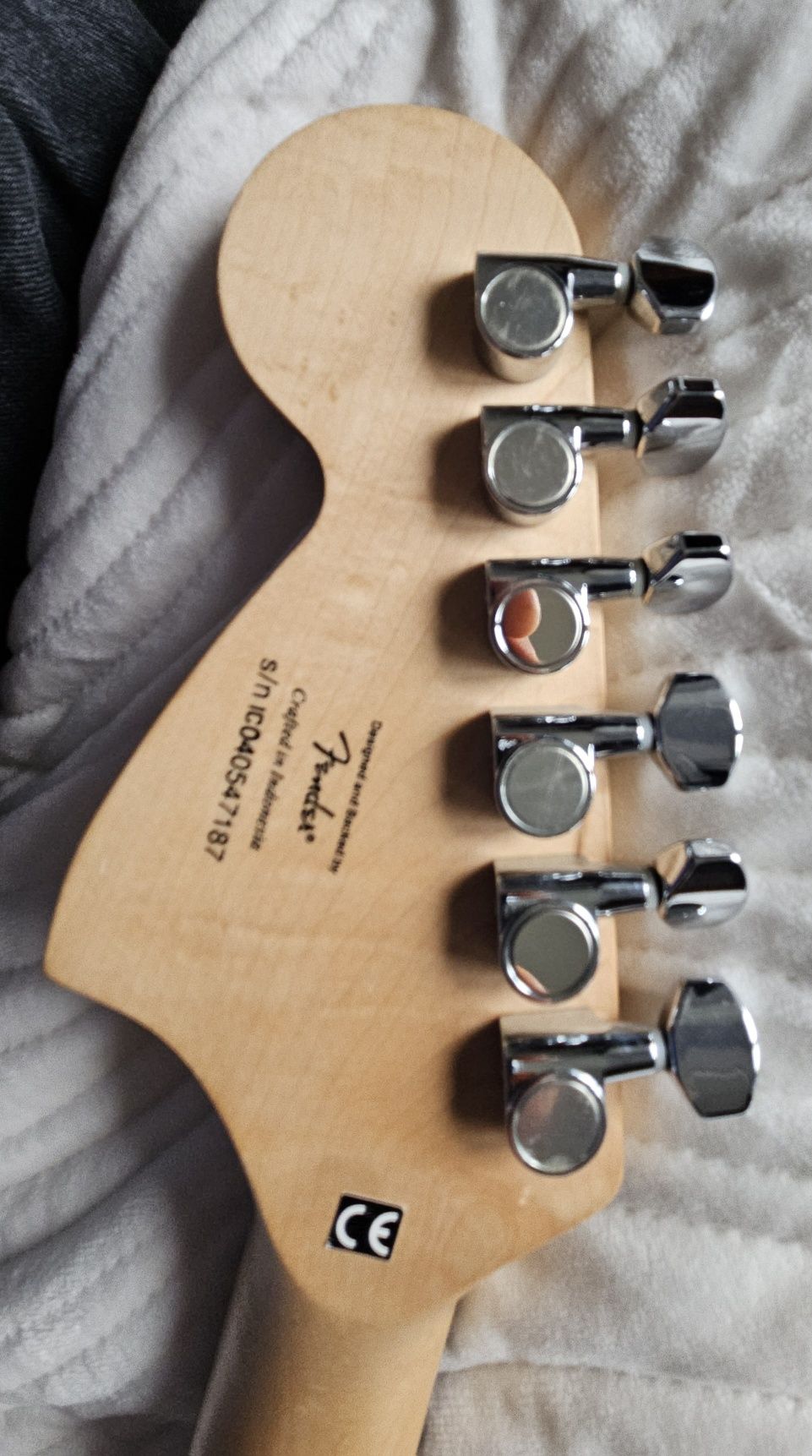 Sprzedam gitare elektryczną Squier Affinity stratocaster