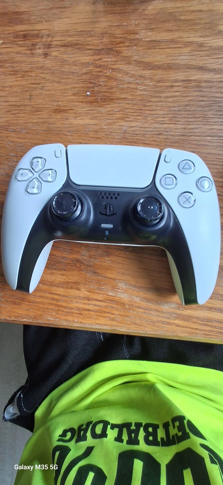 Sprzedam pada od ps5