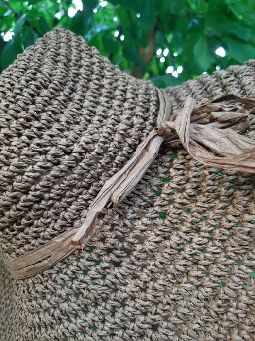 Капелюх пляжний, плетена шляпка