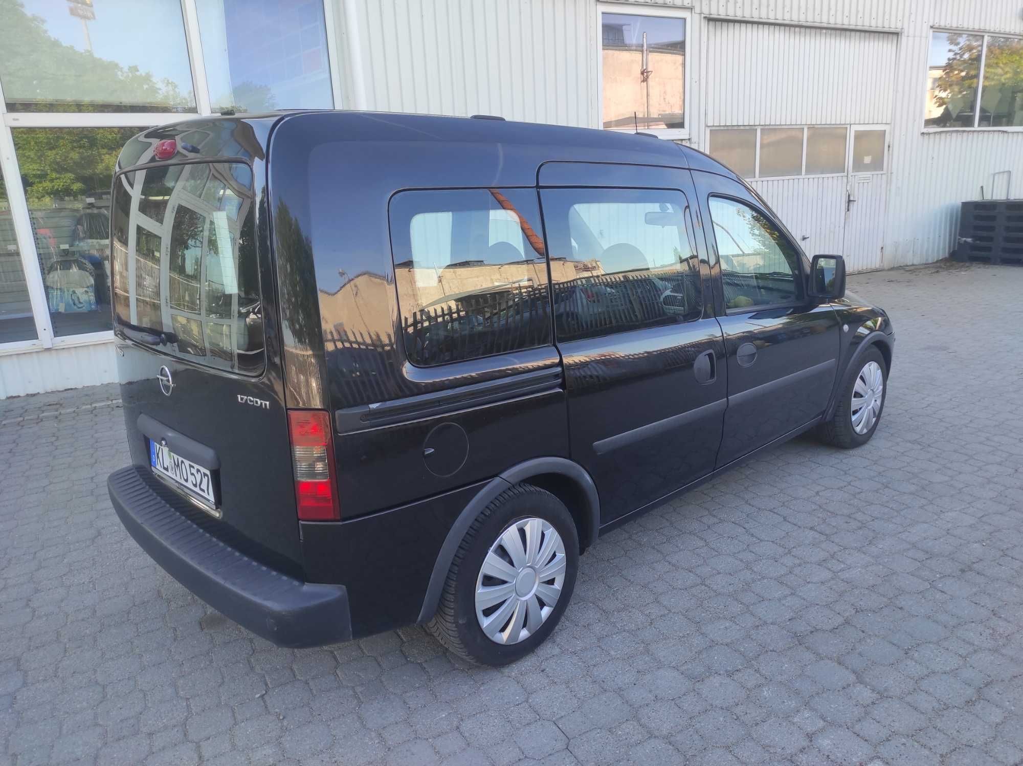 Opel Combo 1,7 CDTI,import Niemcy,mały przebieg,serwisowany,2009 rok