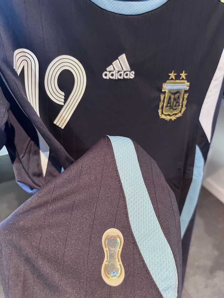 Koszulka Argentina 2006 Messi #19 – Początek Legendy